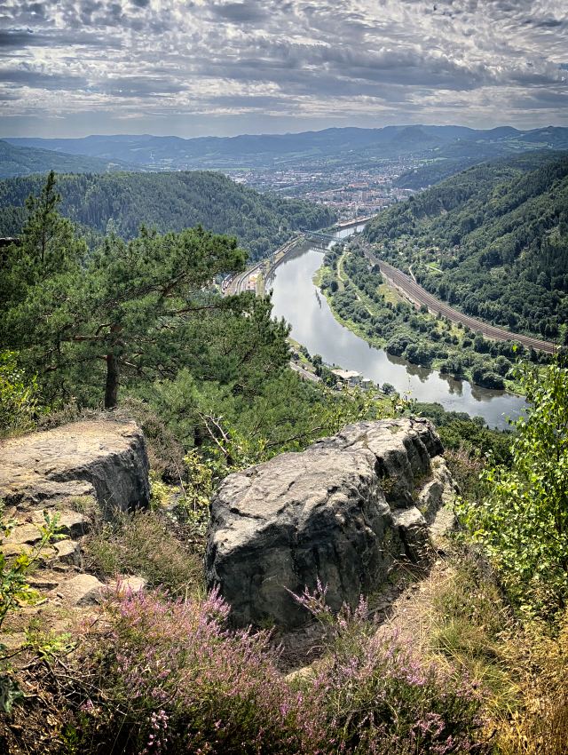 V�hled na D���n