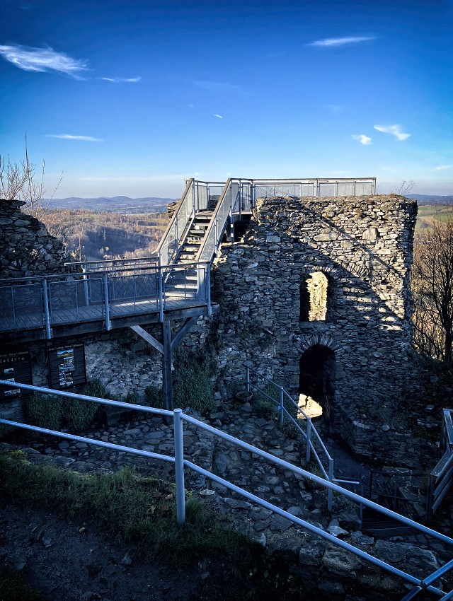 Z��cenina hradu Tol�tejn